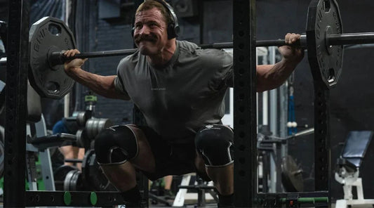 Wearing Knee Sleeves For Squats: Tips + How Much Do They Help?