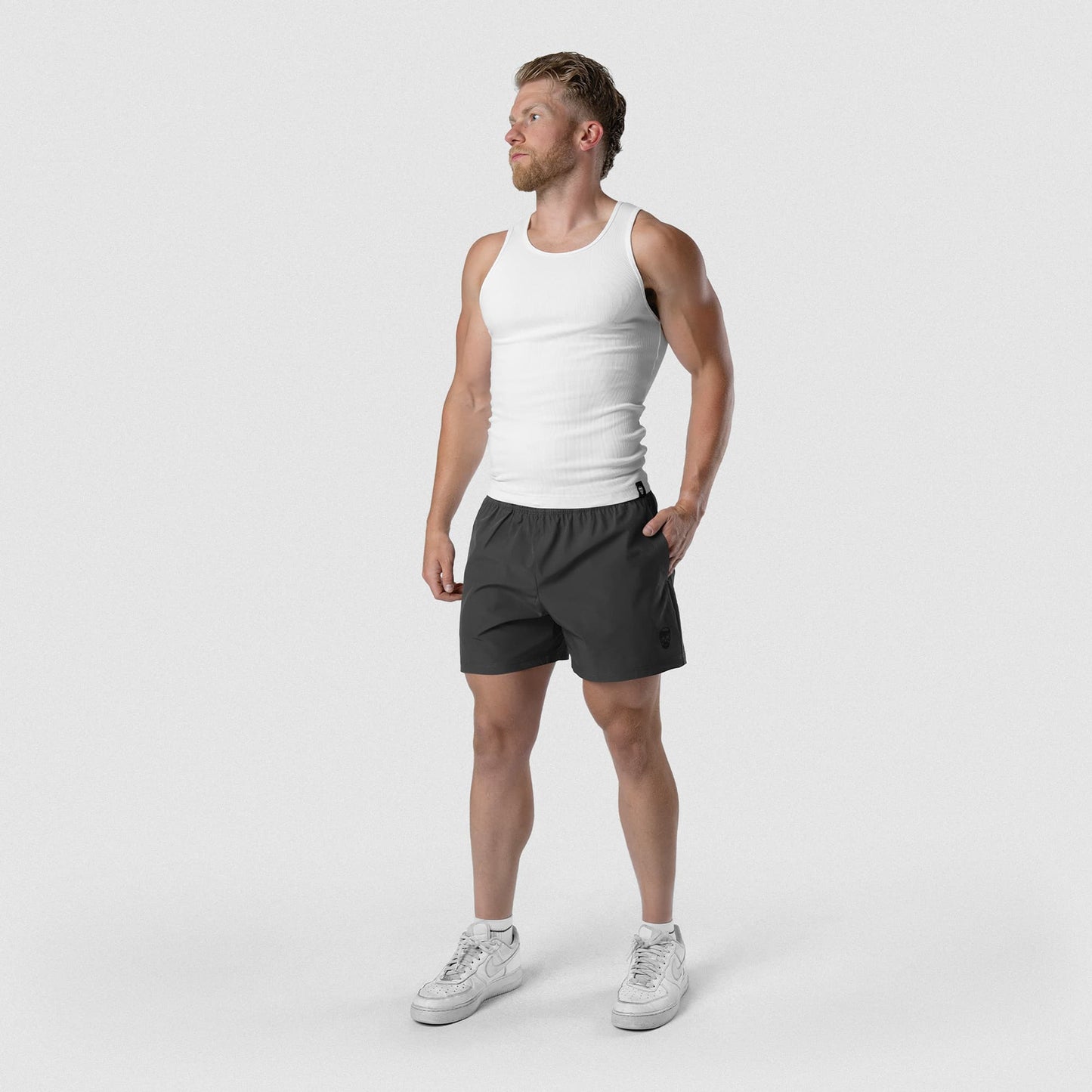 Conquer 5" Shorts - Dark Gray