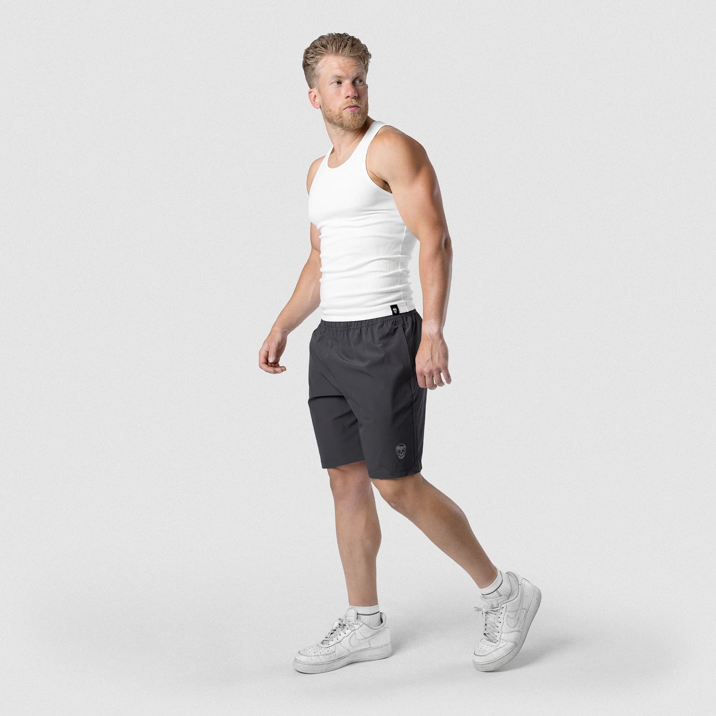 Conquer 9" Shorts - Dark Gray