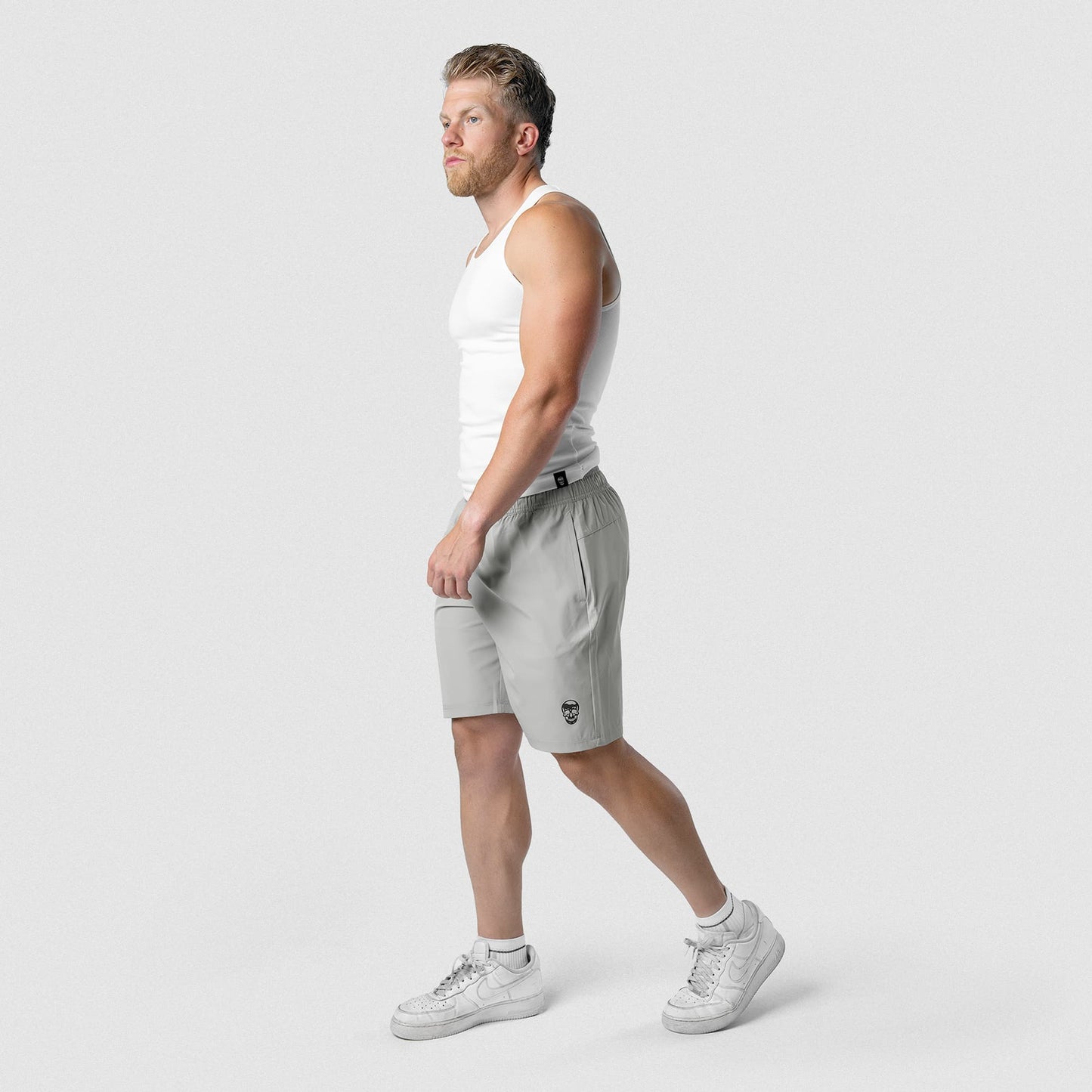 Conquer 9" Shorts - Gray