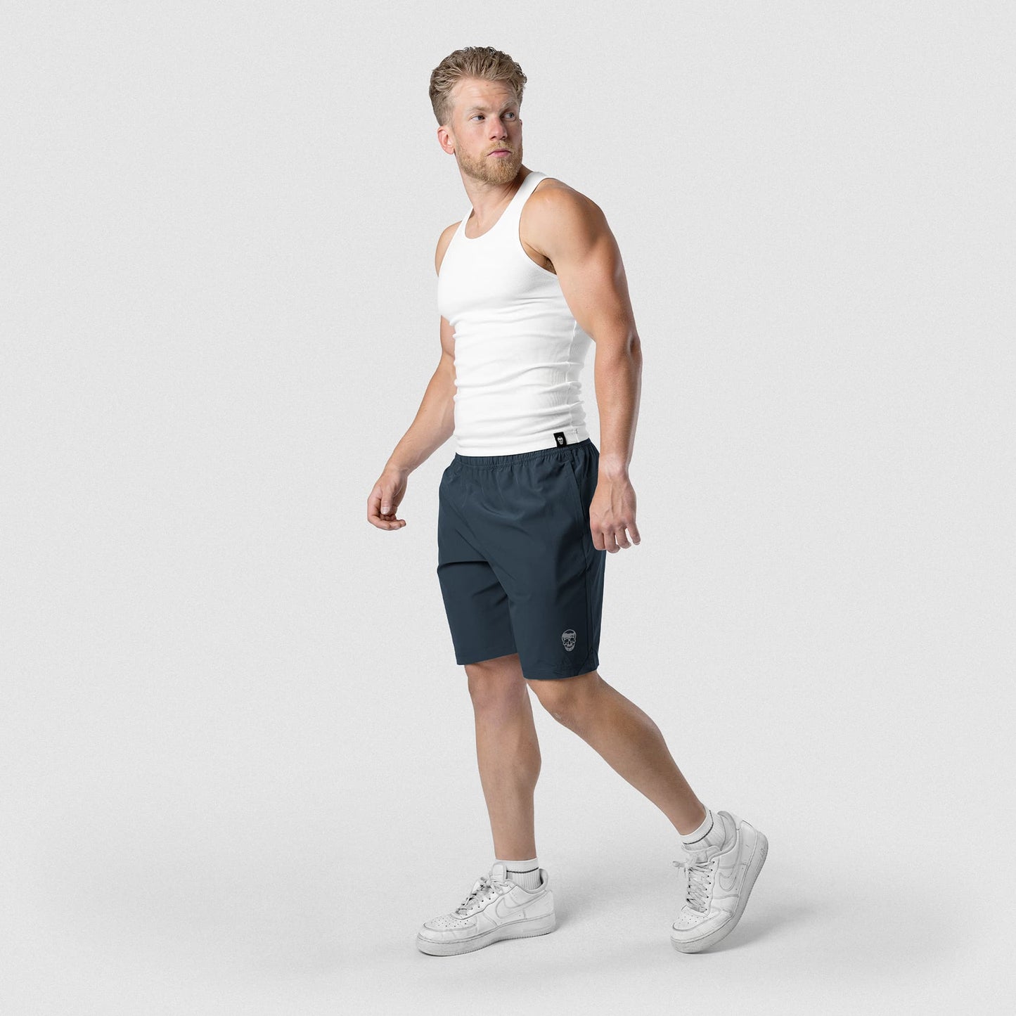 Conquer 9" Shorts - Navy