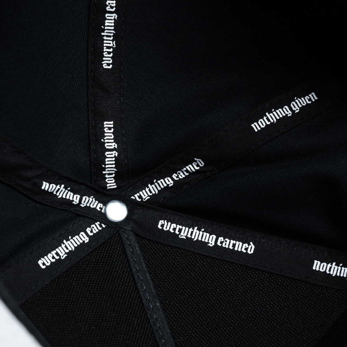 5-Panel Chrome Skull Hat