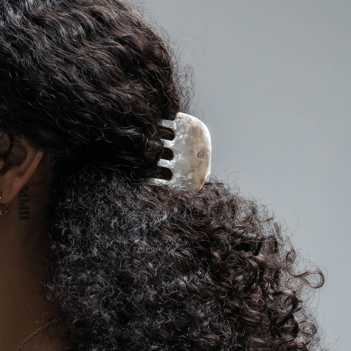 Small Claw Clip - Ivory