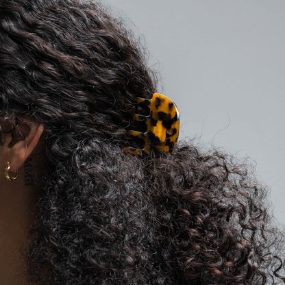 Small Claw Clip - Tortoise Shell Brown