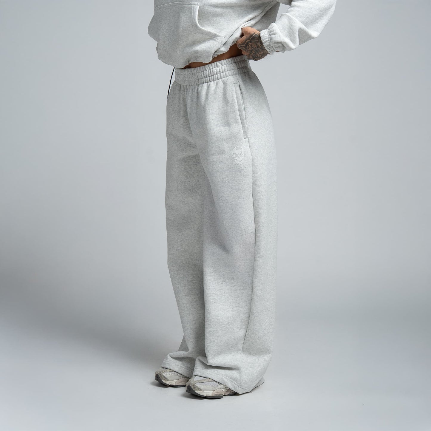 Heavyweight Women's Warm-Up Set