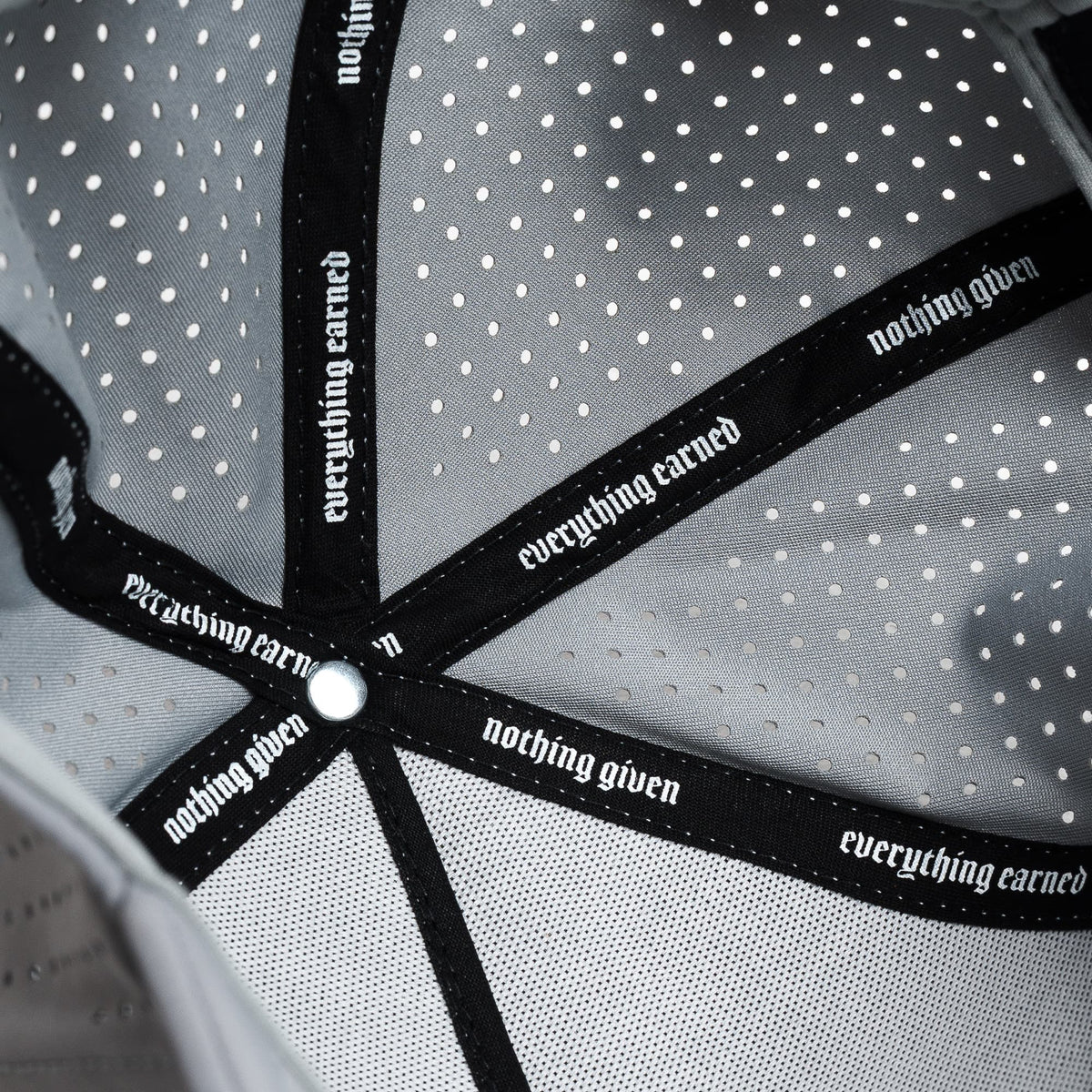 Hybrid Performance 5-Panel Hat - Gray/White