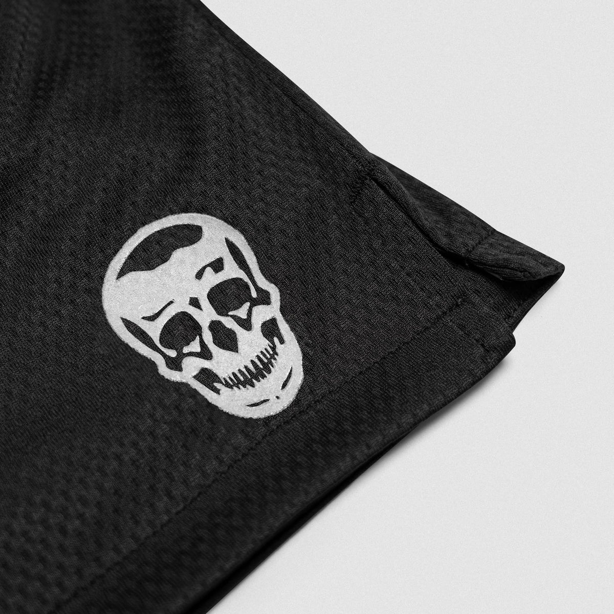 Core Skull Mesh Training Shorts - Black/White