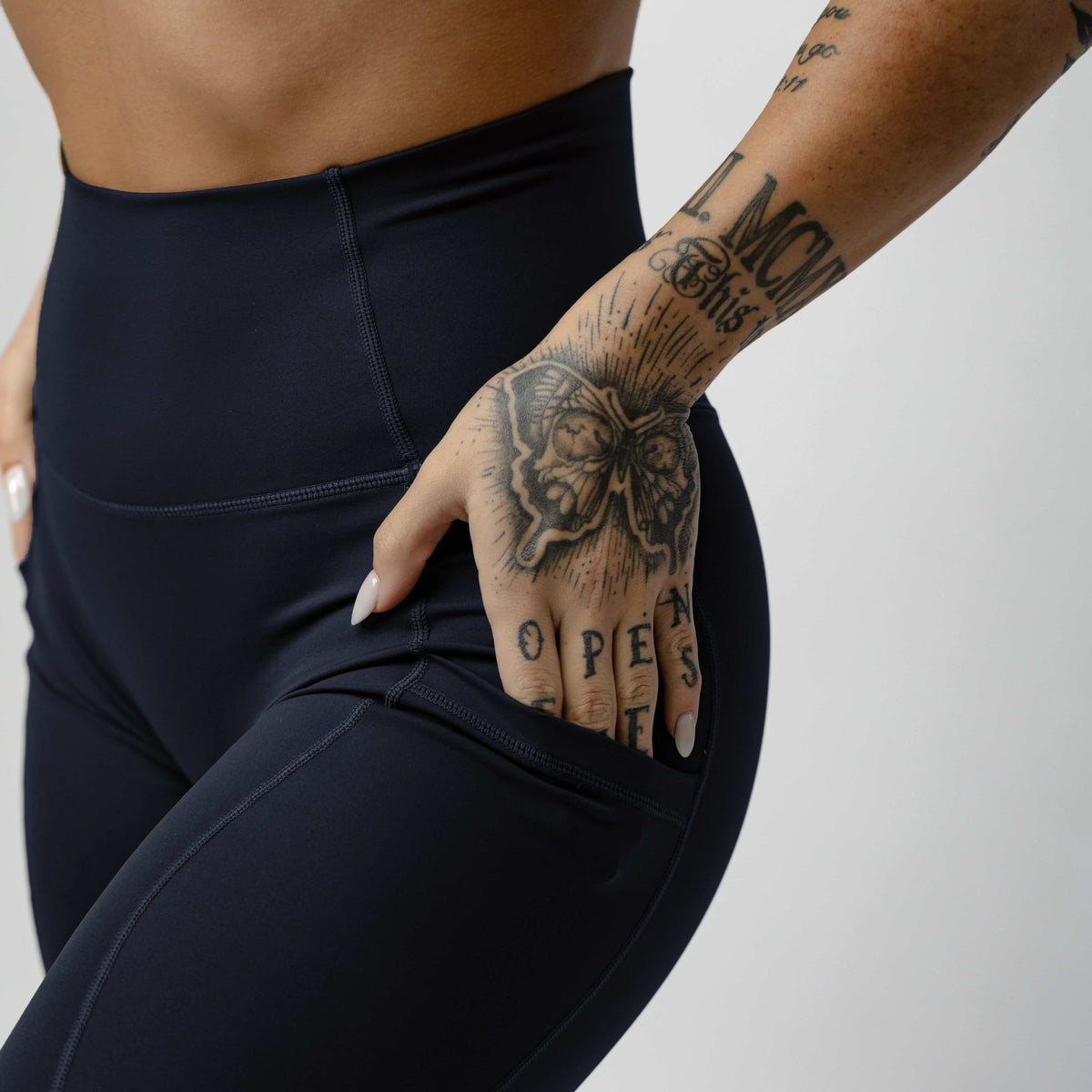 Victory Leggings - Midnight Navy