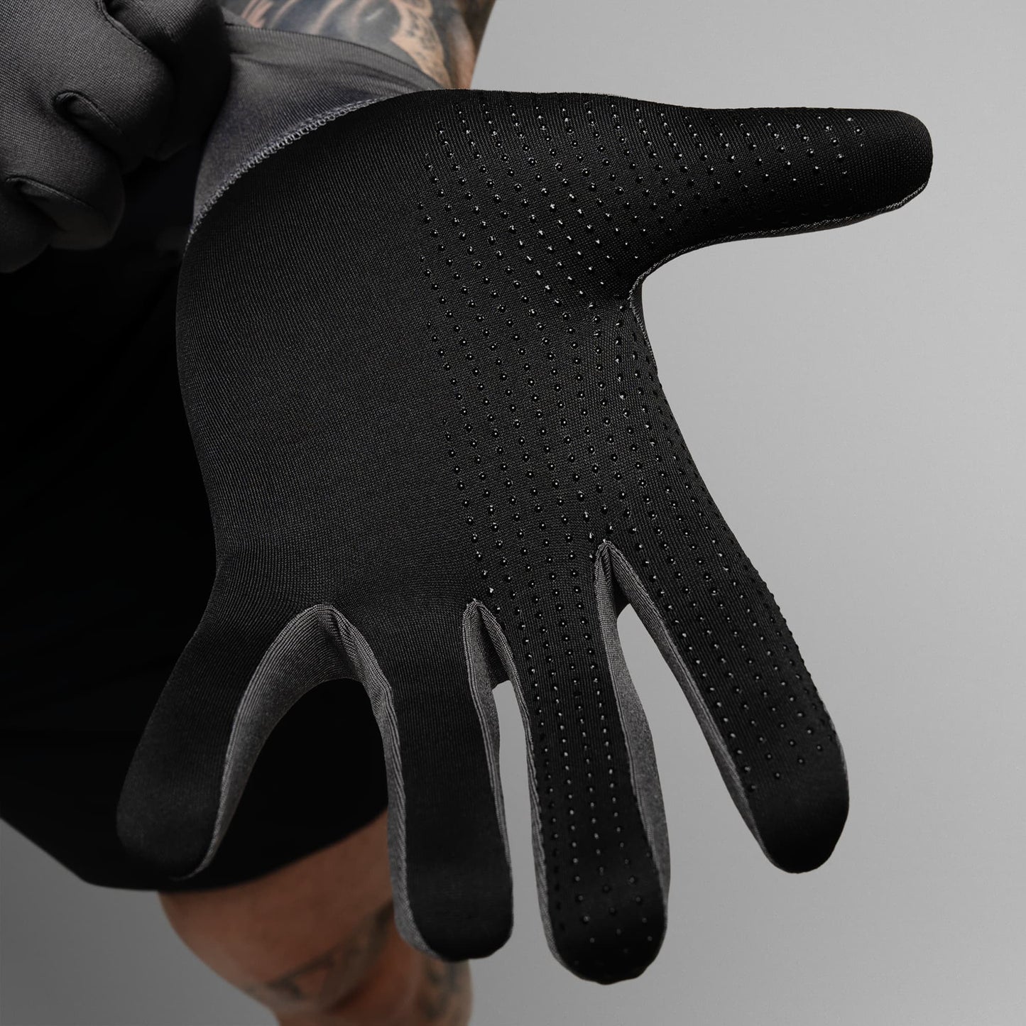 Stryda™ Run Gloves - Charcoal